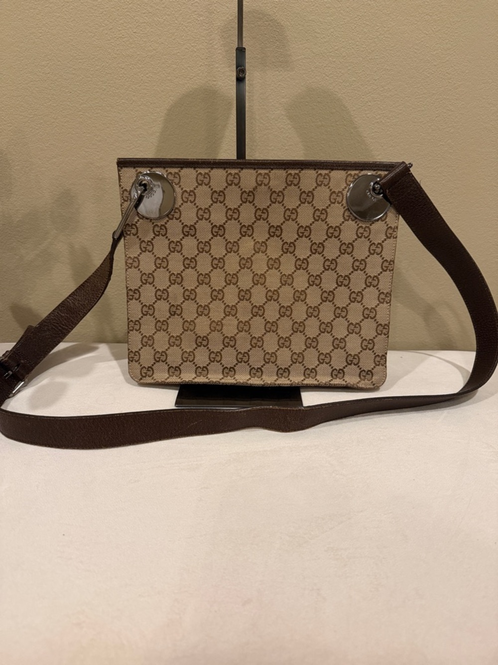 Gucci Beige GG Supreme Canvas Crossbody with Brown Strap